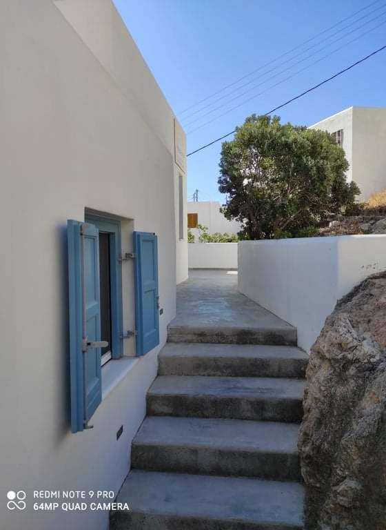 Anemoessa Studios Serifos Town Exterior photo