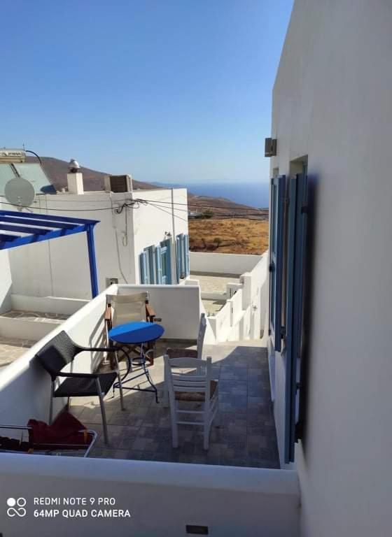 Anemoessa Studios Serifos Town Exterior photo