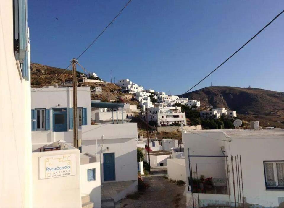 Anemoessa Studios Serifos Town Exterior photo